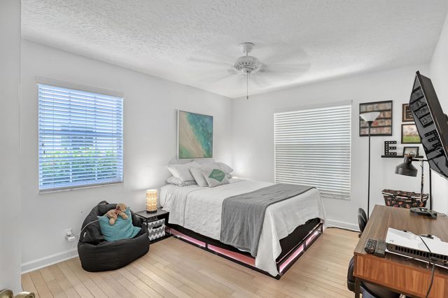 104 Colony Way E, Jupiter, FL 33458