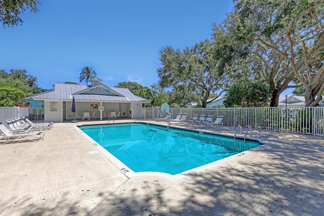 104 Colony Way E, Jupiter, FL 33458
