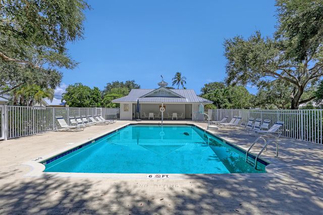 104 Colony Way E, Jupiter, FL 33458