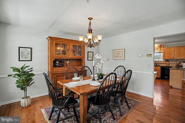958 SCARLET OAK DR, Chalfont, PA 18914
