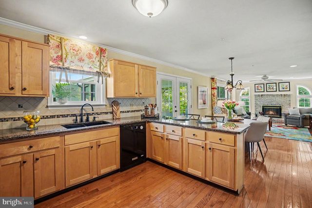 958 SCARLET OAK DR, Chalfont, PA 18914