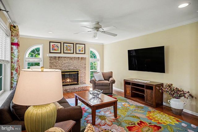 958 SCARLET OAK DR, Chalfont, PA 18914