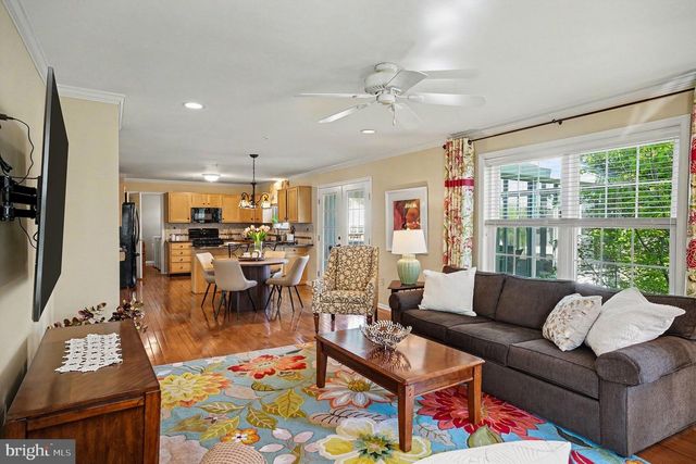 958 SCARLET OAK DR, Chalfont, PA 18914