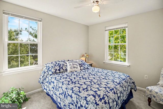 958 SCARLET OAK DR, Chalfont, PA 18914