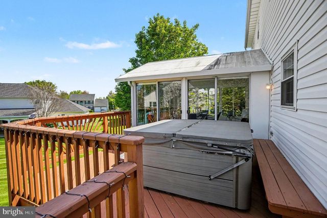 958 SCARLET OAK DR, Chalfont, PA 18914