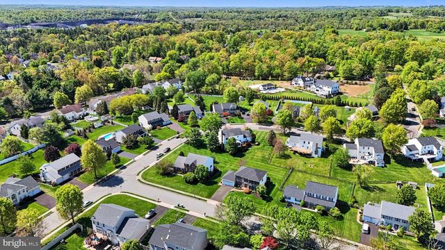 958 SCARLET OAK DR, Chalfont, PA 18914