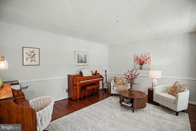 958 SCARLET OAK DR, Chalfont, PA 18914