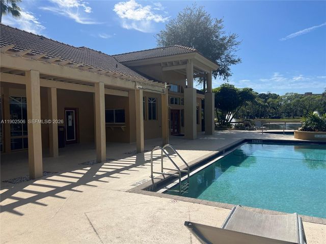 4791 Via Palm Lakes 1701, West Palm Beach, FL 33417