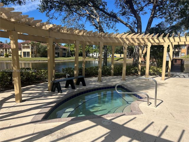 4791 Via Palm Lakes 1701, West Palm Beach, FL 33417