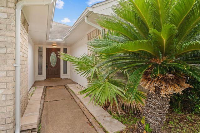 16022 Sierra Vista Drive, Houston, TX 77083