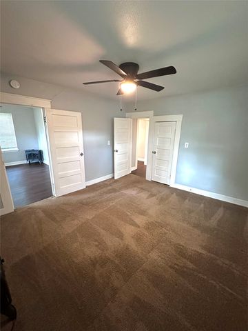 2842 Harlandale Avenue, Dallas, TX 75216