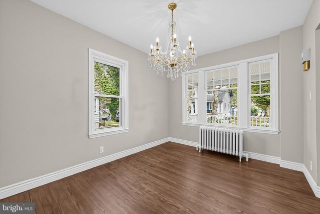 20 SPRING ST, Carneys Point, NJ 08069