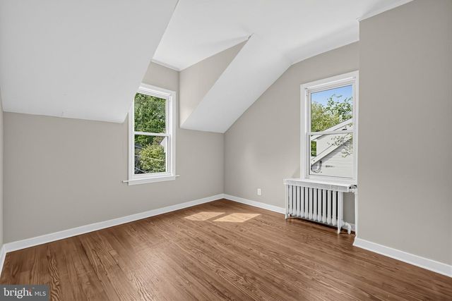 20 SPRING ST, Carneys Point, NJ 08069