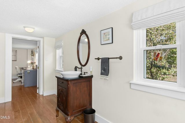 4665 E Greensboro Chapel Hill Road, Graham, NC 27253