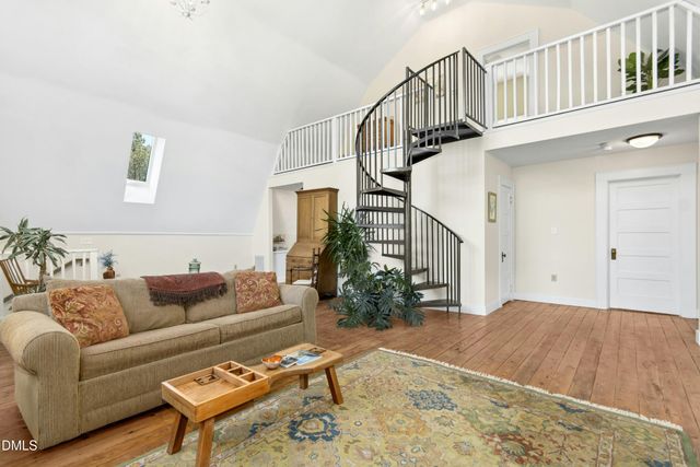 4665 E Greensboro Chapel Hill Road, Graham, NC 27253