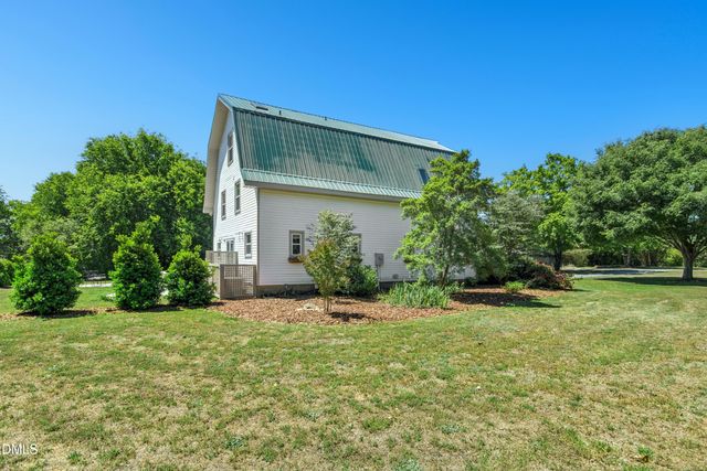 4665 E Greensboro Chapel Hill Road, Graham, NC 27253