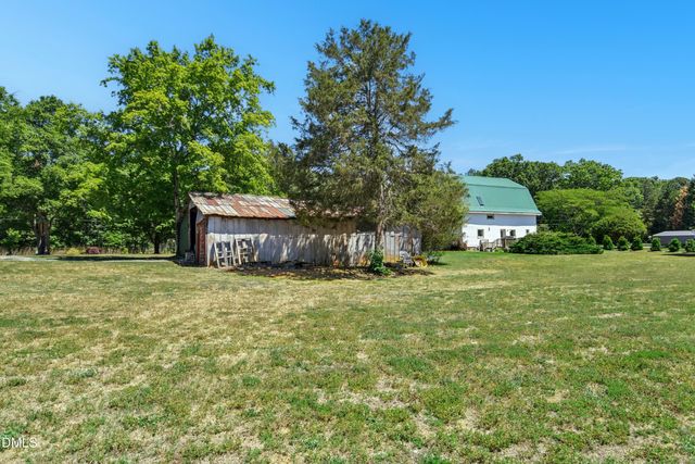 4665 E Greensboro Chapel Hill Road, Graham, NC 27253