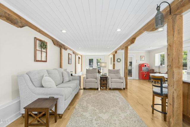 4665 E Greensboro Chapel Hill Road, Graham, NC 27253
