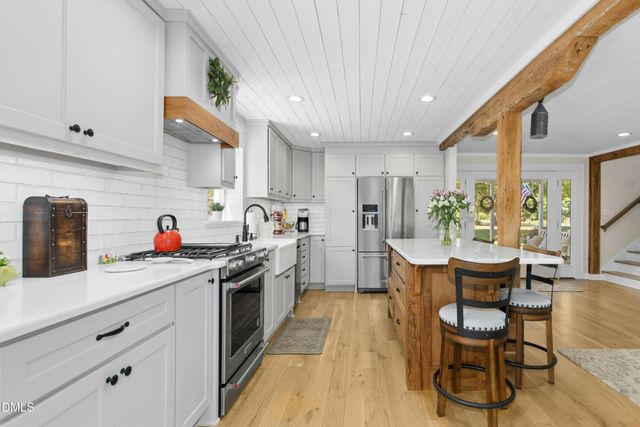 4665 E Greensboro Chapel Hill Road, Graham, NC 27253