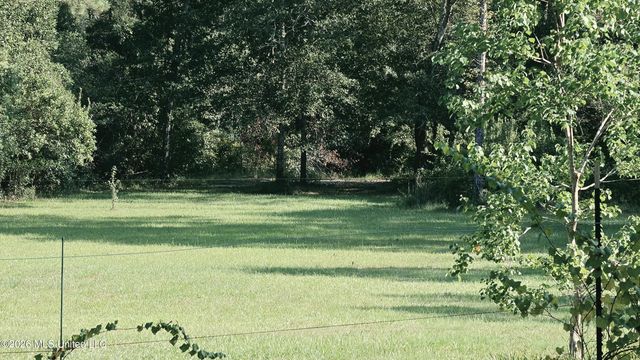 3253 Cypress Creek Drive, D'iberville, MS 39540