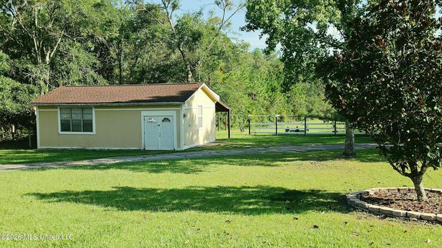 3253 Cypress Creek Drive, D'iberville, MS 39540