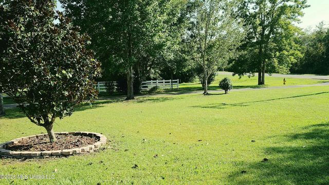 3253 Cypress Creek Drive, D'iberville, MS 39540