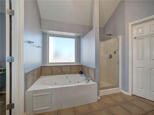 6006 NEWMARKET Dr, Corpus Christi, TX 78414