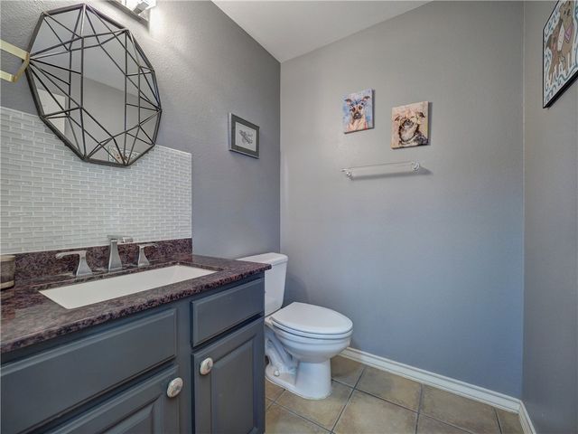 6006 NEWMARKET Dr, Corpus Christi, TX 78414