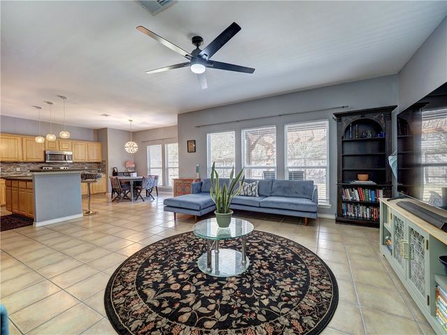 6006 NEWMARKET Dr, Corpus Christi, TX 78414