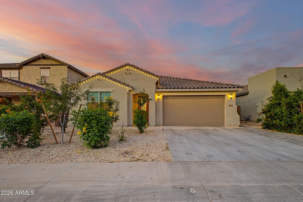 4314 W SEBASTIAN Lane, San Tan Valley, AZ 85144 — exterior
