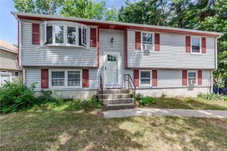72 2nd Point Road, Warwick, RI 02889