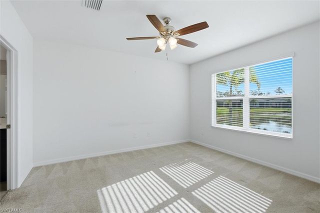 20530 Plumwood LOOP, North Fort Myers, FL 33917
