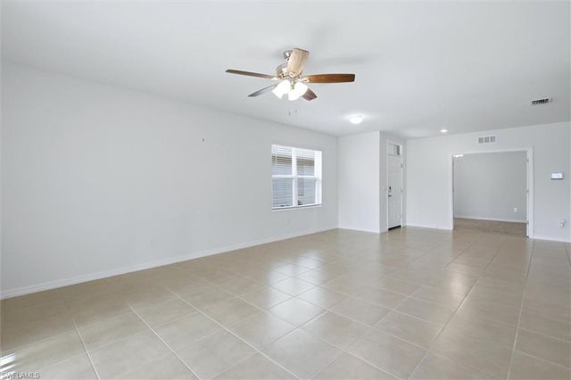 20530 Plumwood LOOP, North Fort Myers, FL 33917