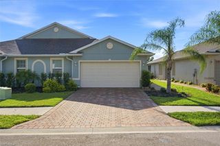 20530 Plumwood LOOP, North Fort Myers, FL 33917