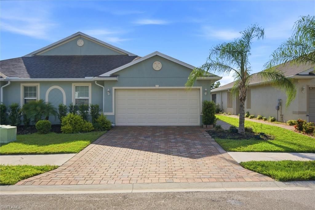 20530 Plumwood LOOP, North Fort Myers, FL 33917