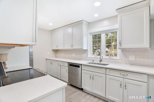 527 Dublin Road, Southbury, CT 06488