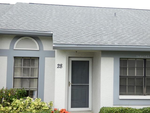 2749 COUNTRYSIDE BOULEVARD 28, Clearwater, FL 33761