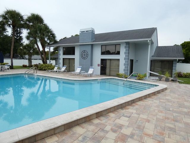 2749 COUNTRYSIDE BOULEVARD 28, Clearwater, FL 33761