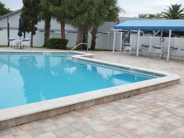 2749 COUNTRYSIDE BOULEVARD 28, Clearwater, FL 33761
