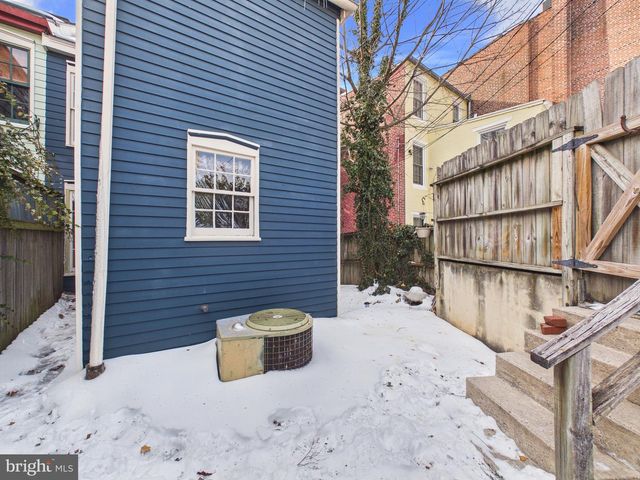 927 ROSE ST, Harrisburg, PA 17102