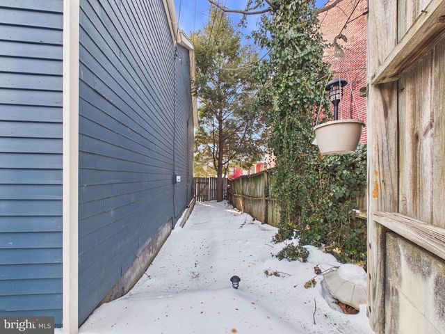 927 ROSE ST, Harrisburg, PA 17102