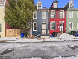 927 ROSE ST, Harrisburg, PA 17102