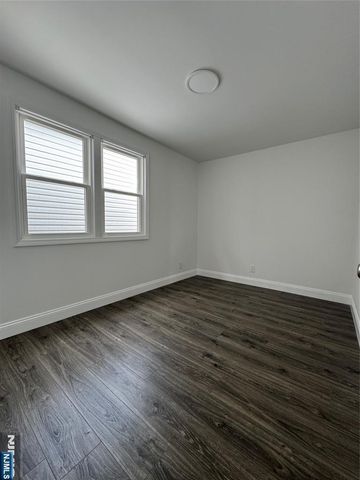 158 Lincoln Place 1R, Garfield, NJ 07026