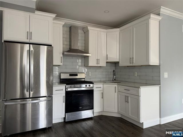 158 Lincoln Place 1R, Garfield, NJ 07026