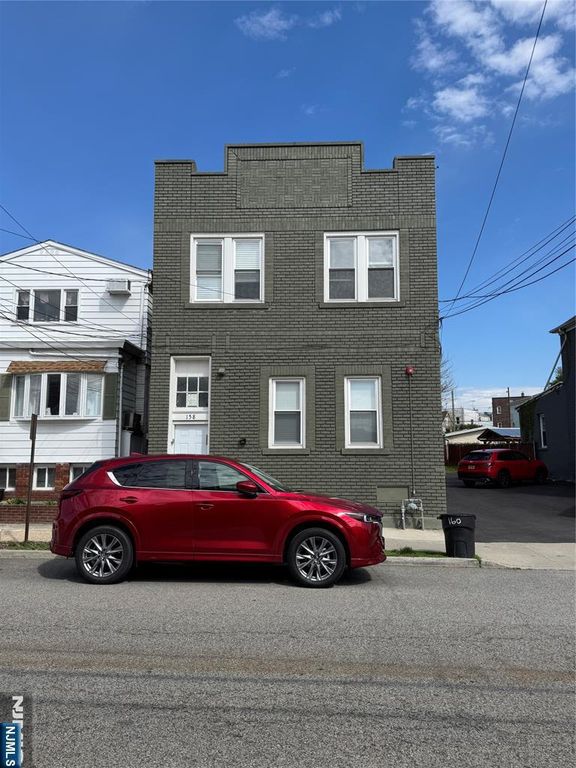 158 Lincoln Place 1R, Garfield, NJ 07026