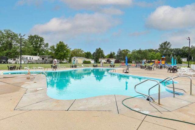 W4945 County Road ES #157, Elkhorn, WI 53121