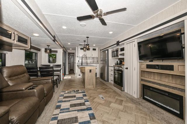 W4945 County Road ES #157, Elkhorn, WI 53121