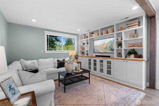 3611 Butler Drive, Gig Harbor, WA 98335