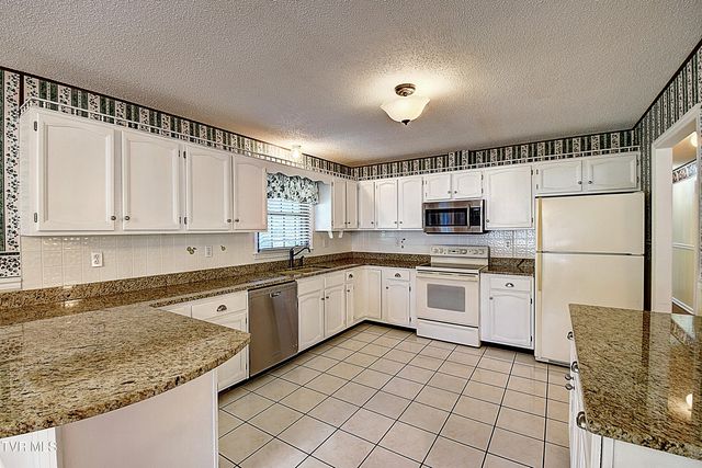 146 Clay Little Road, Elizabethton, TN 37643