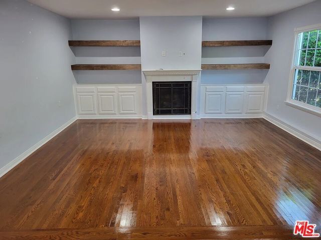 12035 Magnolia Boulevard, Valley Village, CA 91607